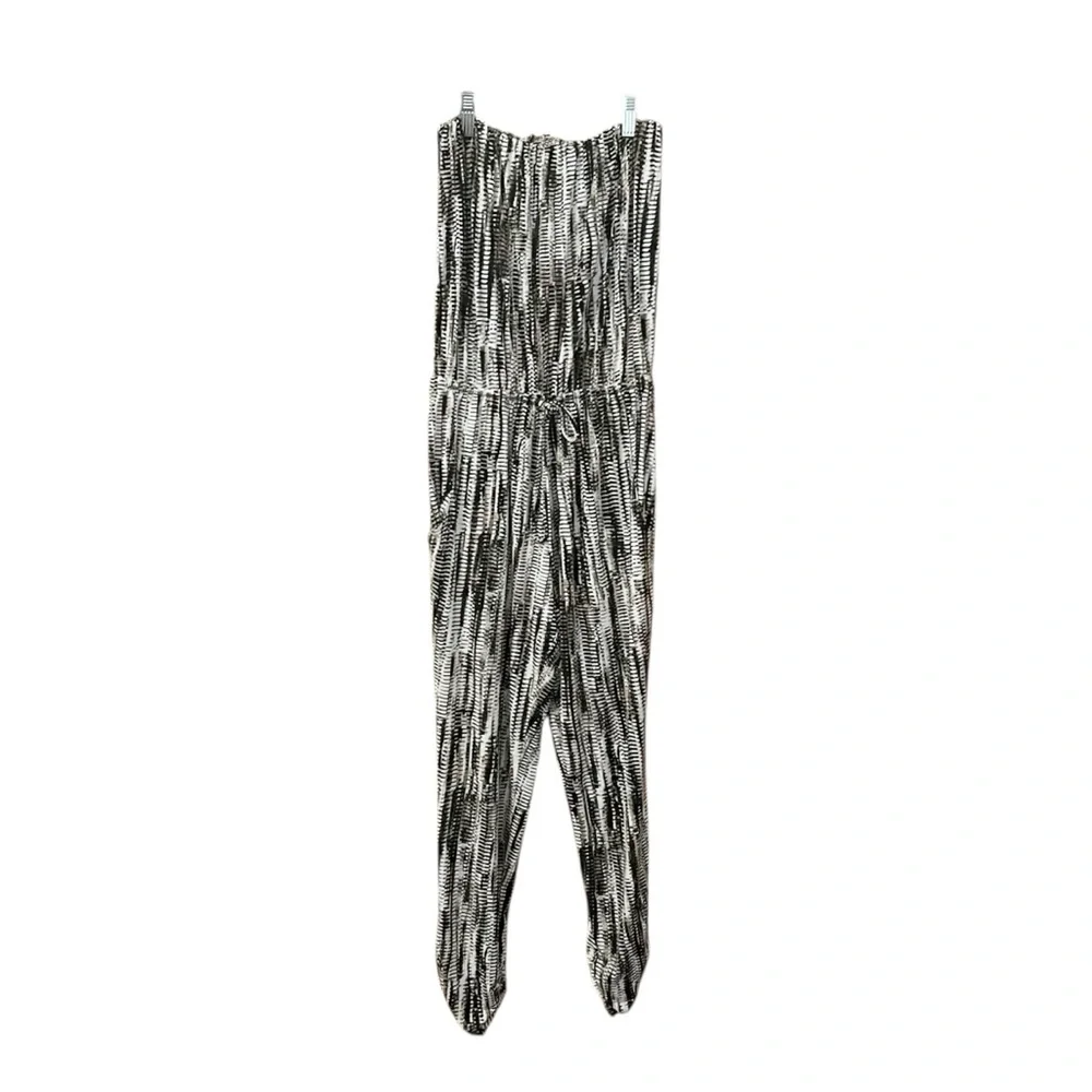 Evereve peyton jensen XS Strapless Jumpsuit Abstract Snakeskin Cropped Cruise - Picture 2 of 9